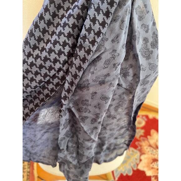 Talbots Silk Chiffon Reversible Scarf Blue Paisley Houndstooth Print - Picture 3 of 5